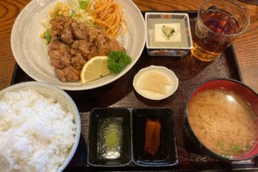 倉敷市水島『しんき食堂』鶏のから揚げ定食でご飯大盛り無料ランチ！