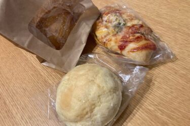 香川丸亀『こたにのパン屋さん』小谷自動車のウィンナーパンとドーナツ！