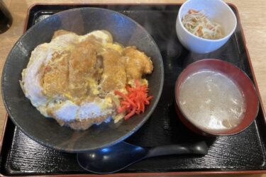 岡山西崎『集う！やまや』昼は定食屋の居酒屋でカツ丼と豚汁ランチ！